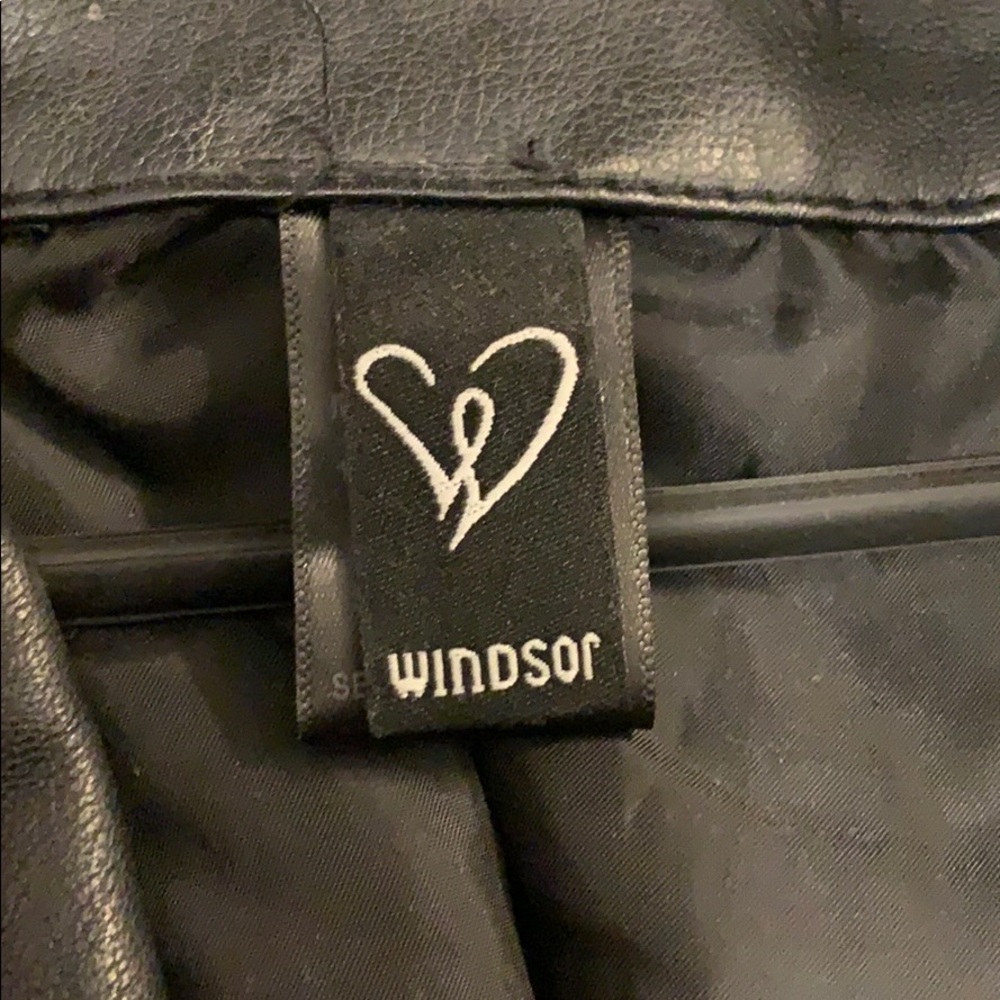 Leather jacket - Picture 2 of 4